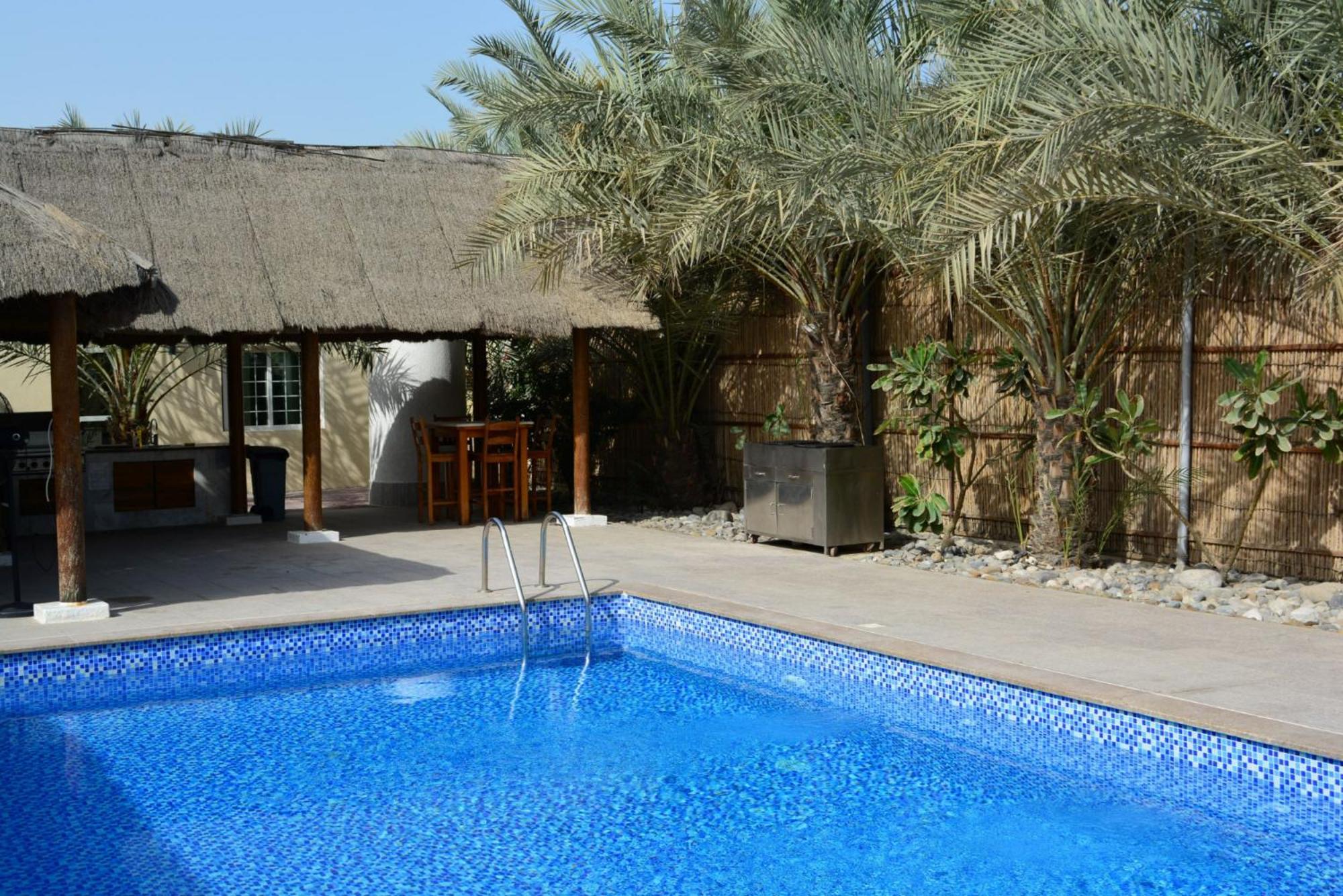 Dar 66 4Br Pool Villa With Jacuzzi Rász el-Haima Kültér fotó