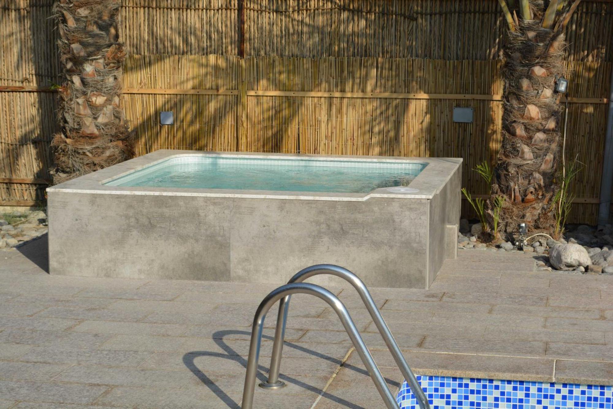 Dar 66 4Br Pool Villa With Jacuzzi Rász el-Haima Kültér fotó