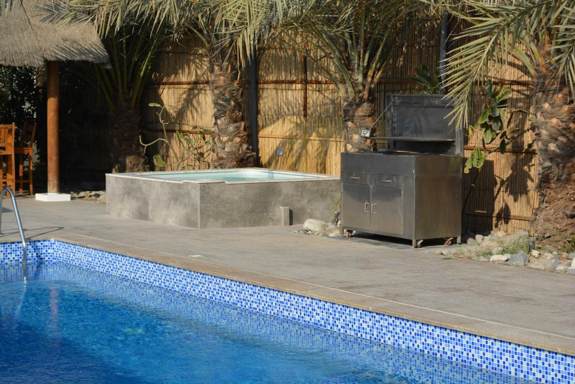 Dar 66 4Br Pool Villa With Jacuzzi Rász el-Haima Kültér fotó